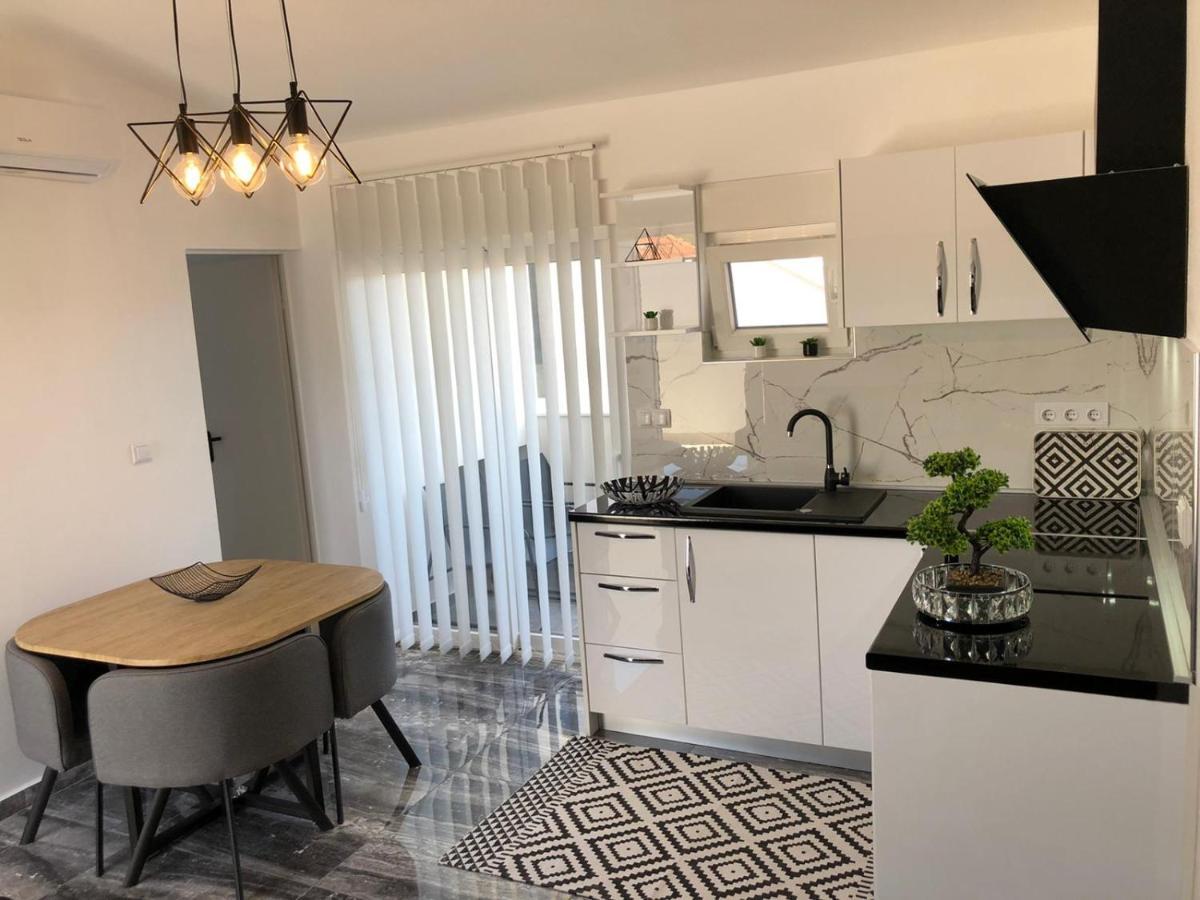 Апартаменты Apartman Luce Бибинье Экстерьер фото